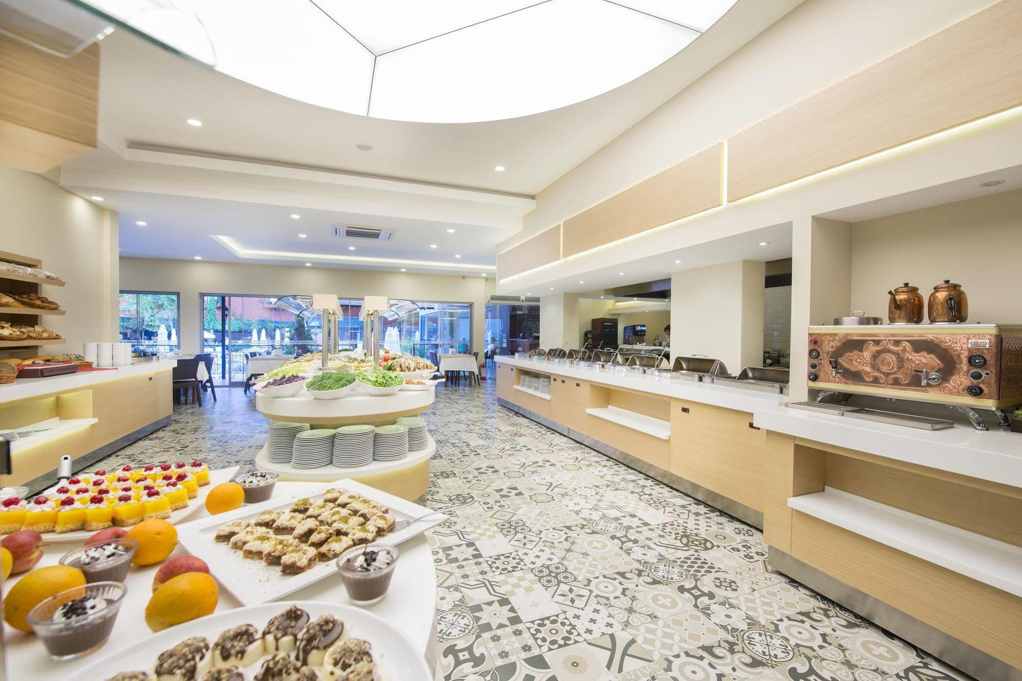 Asdem Park Otel Kemer Exterior photo